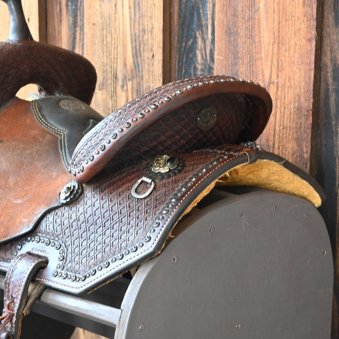 13" USED DOUBLE J PRO BARREL SADDLE