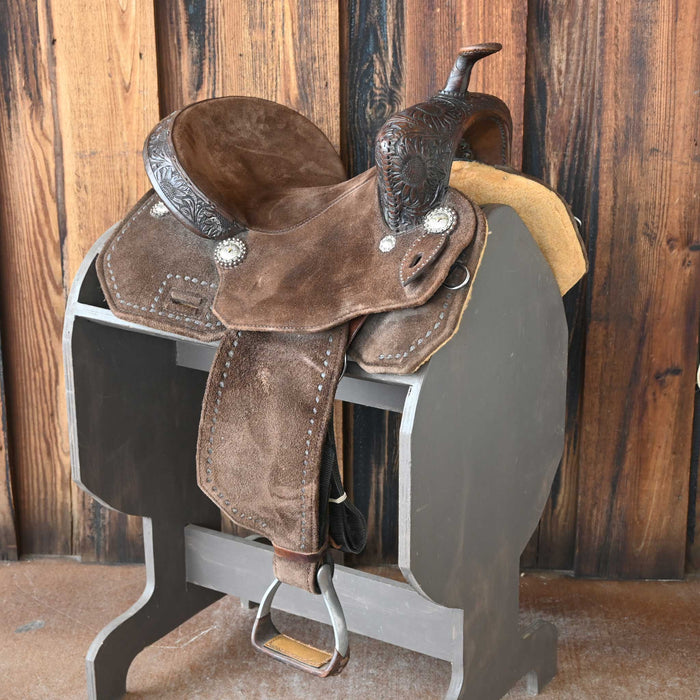 13.5" USED MASTER BARREL SADDLE Saddles - Used Master Saddles