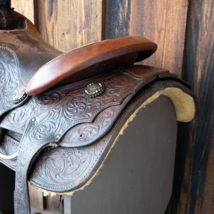 15.5" USED BILLY COOK TEAM ROPING SADDLE