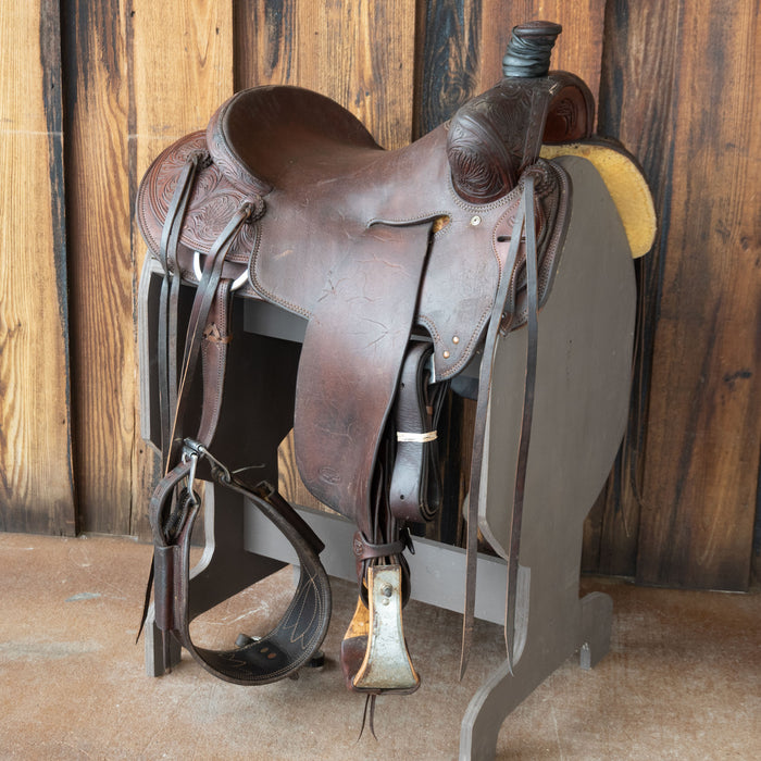 15.5" USED COWPUNCHER RANCH SADDLE