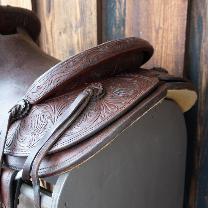 15.5" USED COWPUNCHER RANCH SADDLE