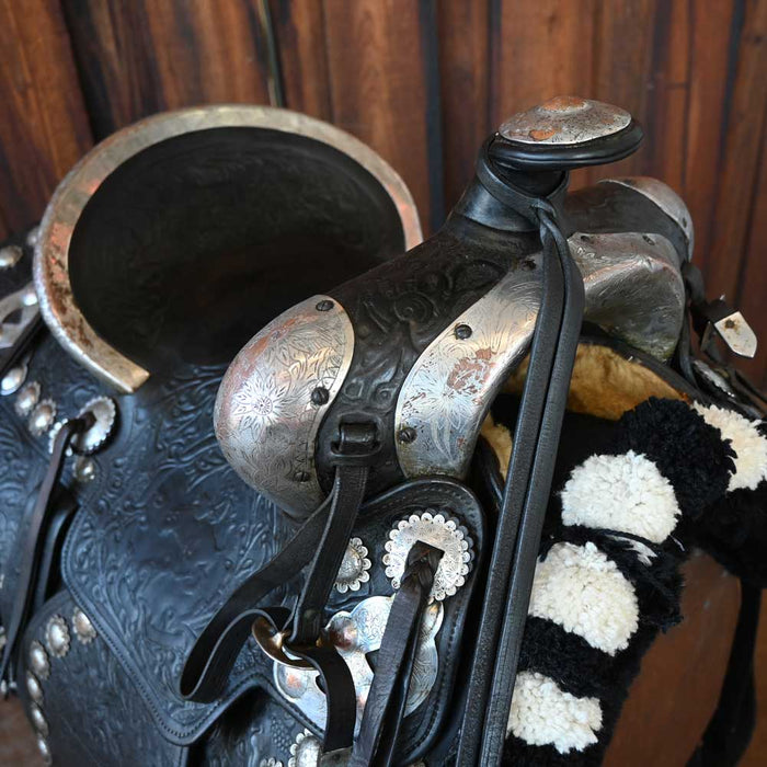 1930's-1940's Antique Show Parade Saddle Collectibles Teskey's
