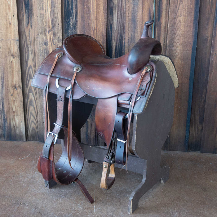 16.5" USED VALLEY VIEW CUTTING SADDLE