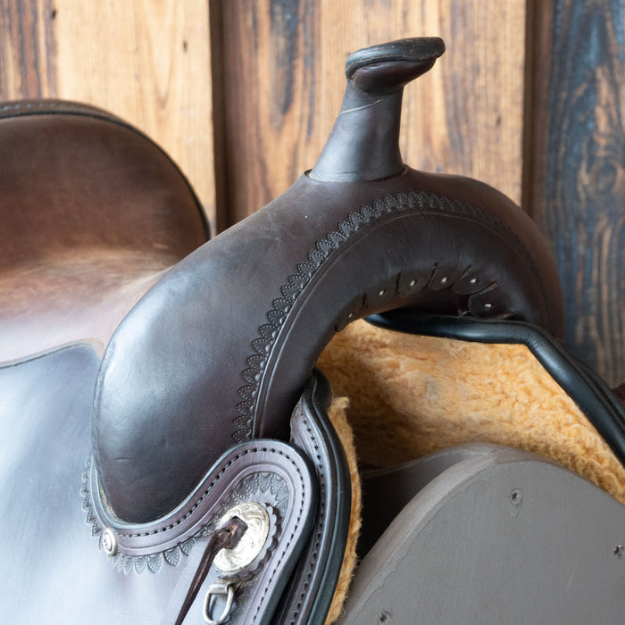 16" USED CIRCLE Y FLEX2 TRAIL SADDLE