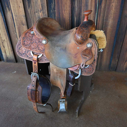 15" USED JEFF SMITH ROPING SADDLE Saddles - Used Jeff Smith