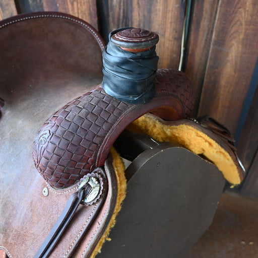13.5" USED MARTIN ROPING SADDLE Saddles - Used Martin Saddlery