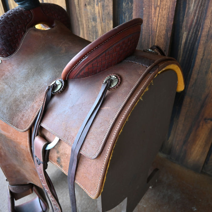 13.5" USED MARTIN ROPING SADDLE Saddles - Used Martin Saddlery
