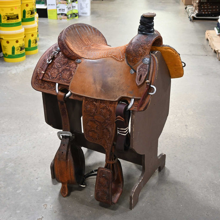 15.5" USED EQUI TECH TEAM ROPING SADDLE