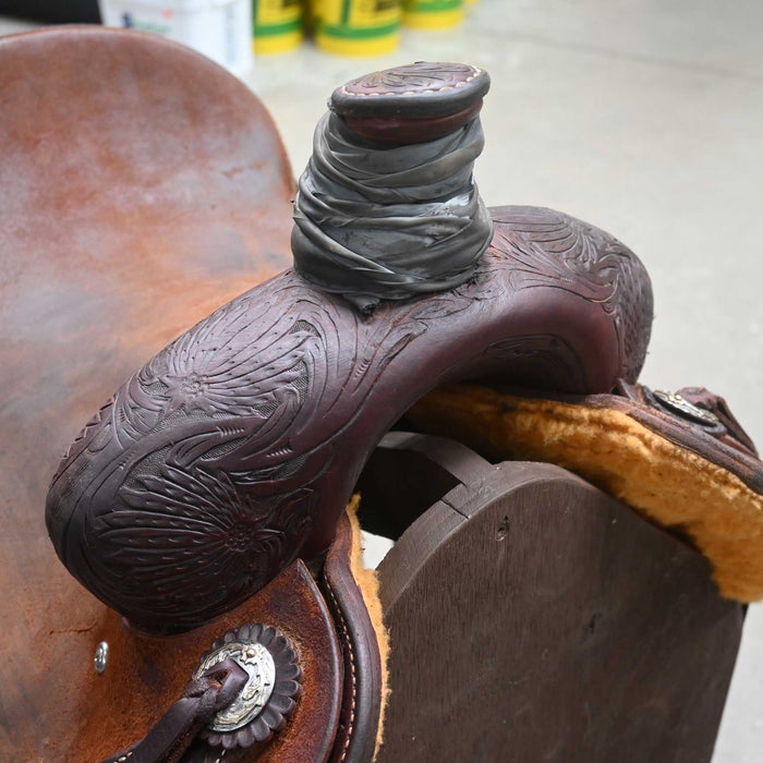 15" USED JEFF SMITH TEAM ROPING SADDLE