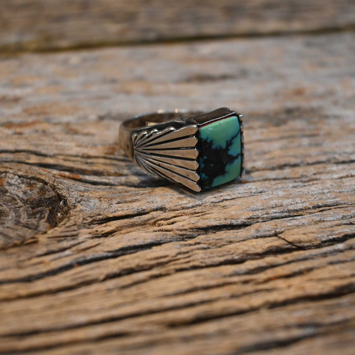 Vintage Sterling Silver & Turquoise Ring
