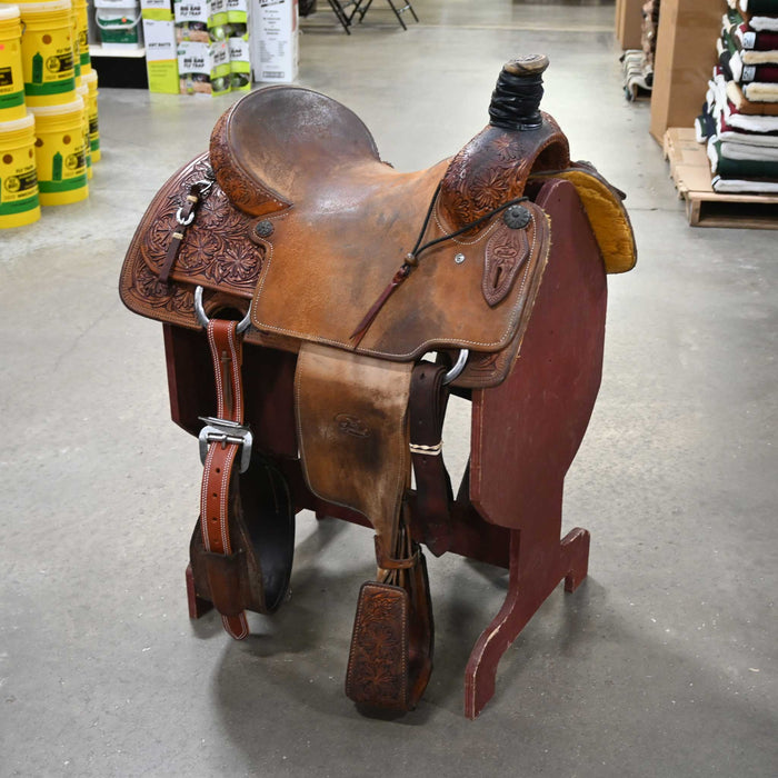 15.5" USED EQUI TECH TEAM ROPING SADDLE