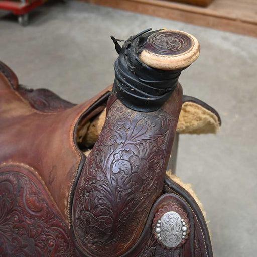 15.5" USED BOB'S ROPING SADDLE Sale Barn BOBS CUSTOMS   
