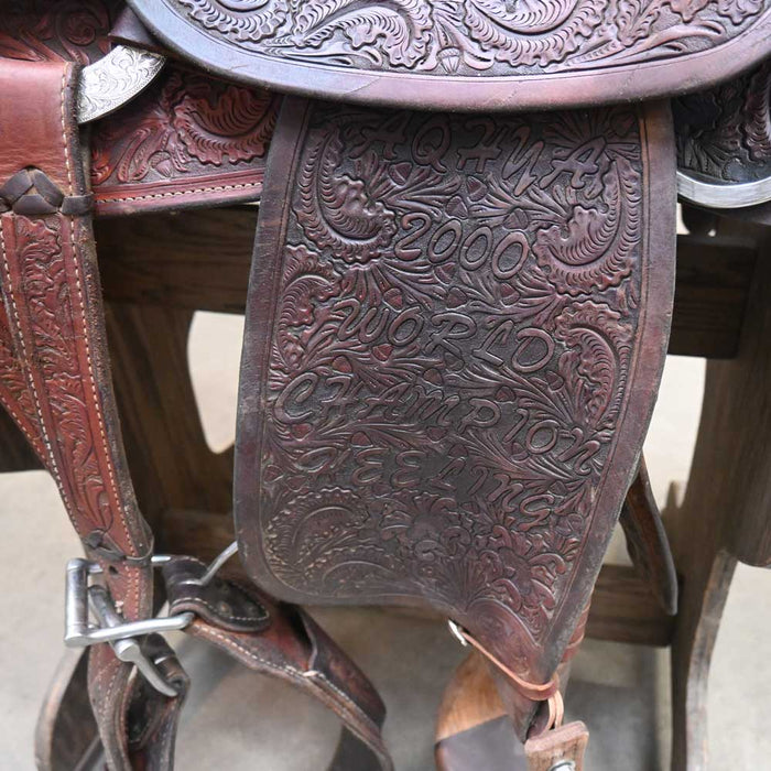 15.5" USED BOB'S ROPING SADDLE Sale Barn BOBS CUSTOMS   