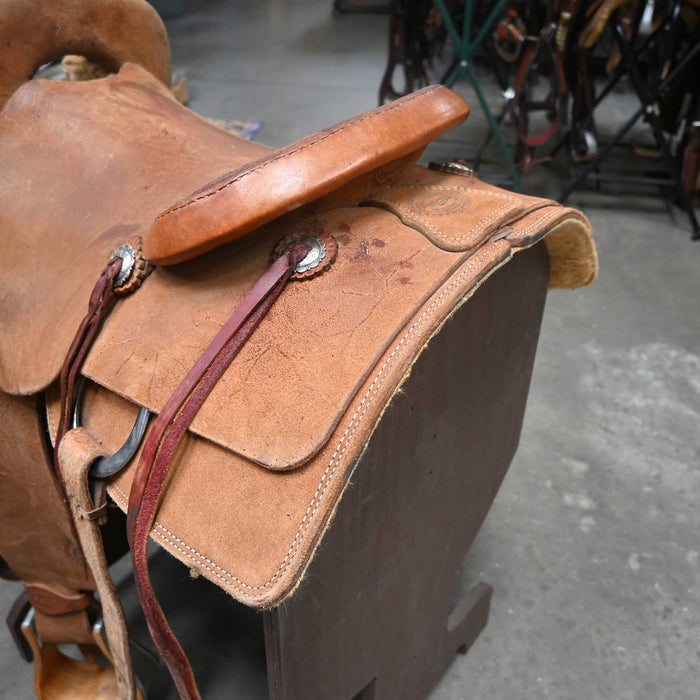 15.5" USED TESKEY'S TEAM ROPING SADDLE