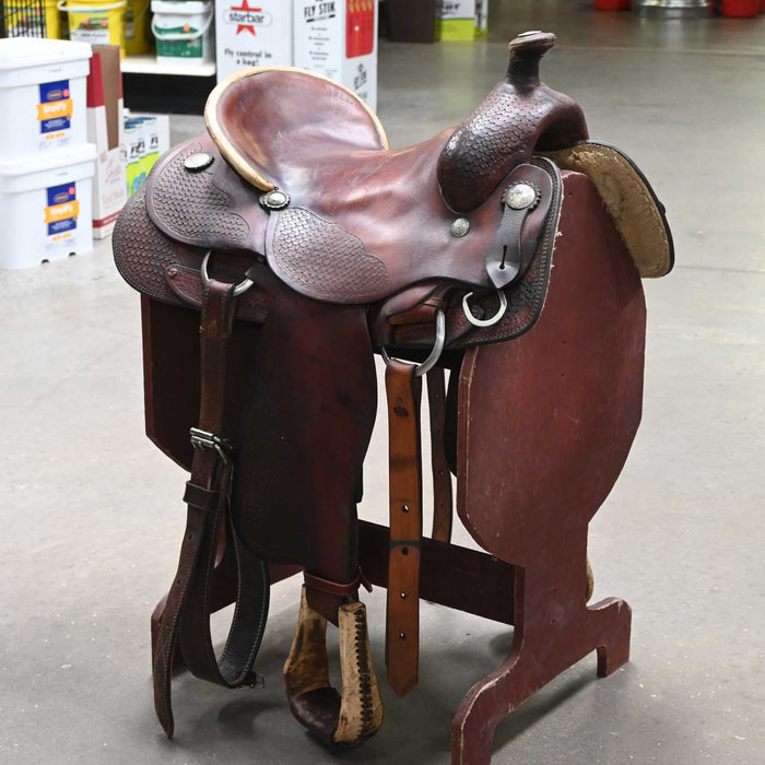 16.5" USED COWBOY TUFF RANCH ROPER SADDLE