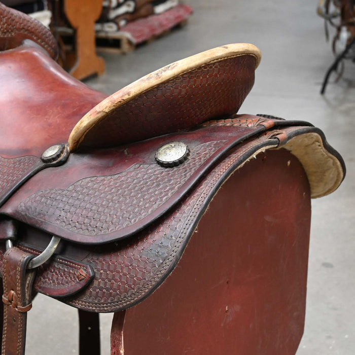 16.5" USED COWBOY TUFF RANCH ROPER SADDLE