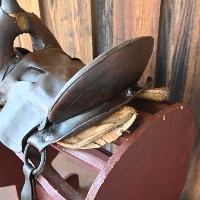 Antique High Back Decoration Saddle
