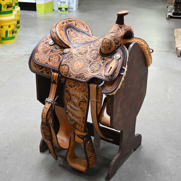 13.5" USED CORRIENTE TEAM ROPING SADDLE
