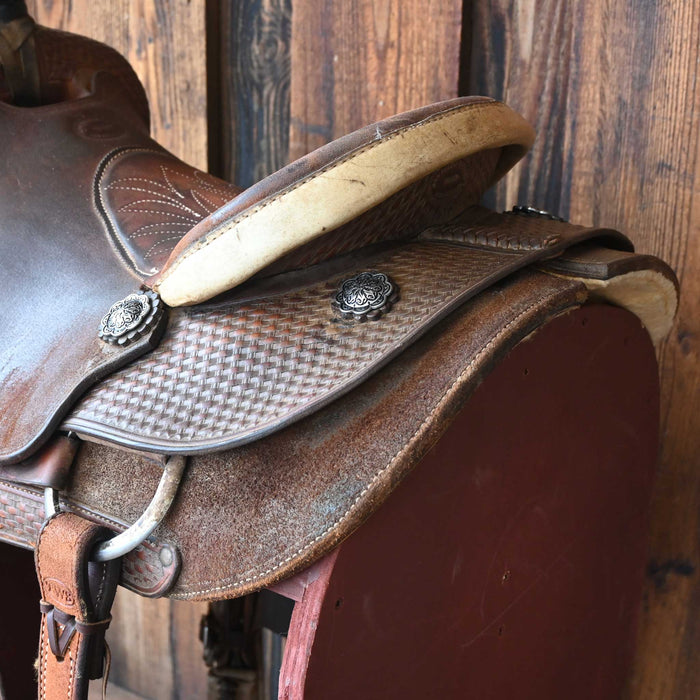 15.5" USED SAN ANGELO TEAM ROPING SADDLE