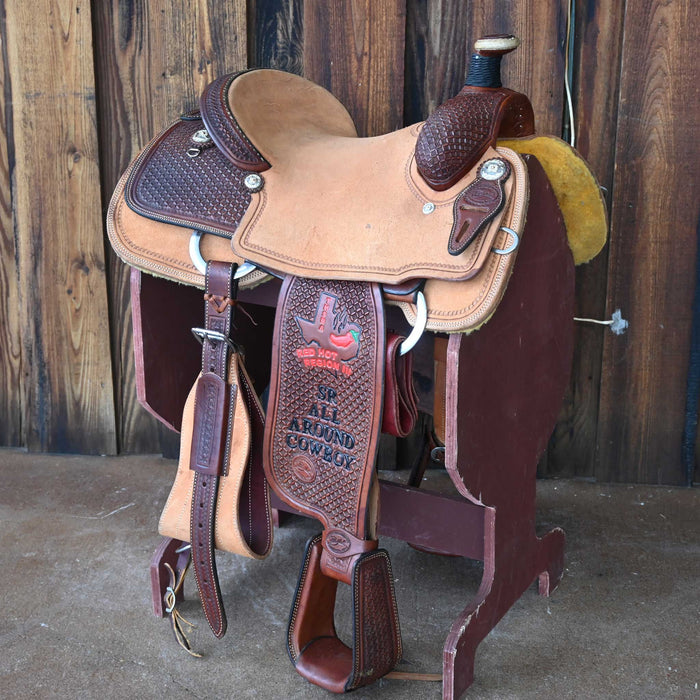14.5" USED PATRICK SMITH TEAM ROPING SADDLE