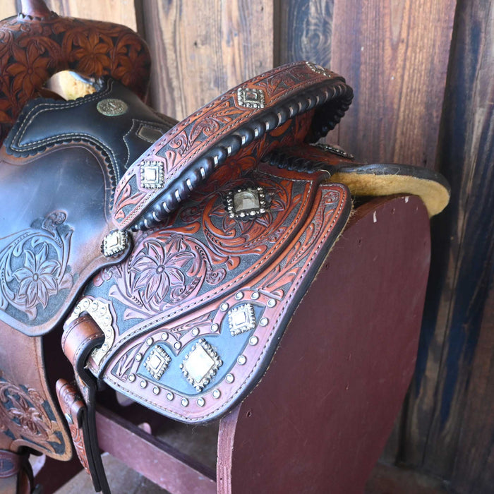 13" USED DOUBLE J LYNN MCKENZIE BARREL SADDLE