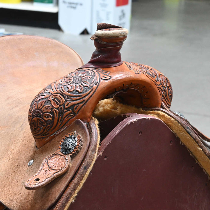 14" USED NRS CALF ROPING SADDLE