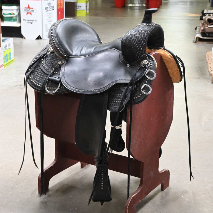 17" USED CIRCLE Y TRAIL SADDLE