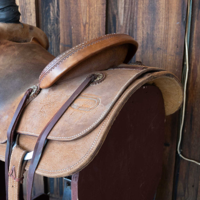 14" USED TYLER TEAM ROPING SADDLE