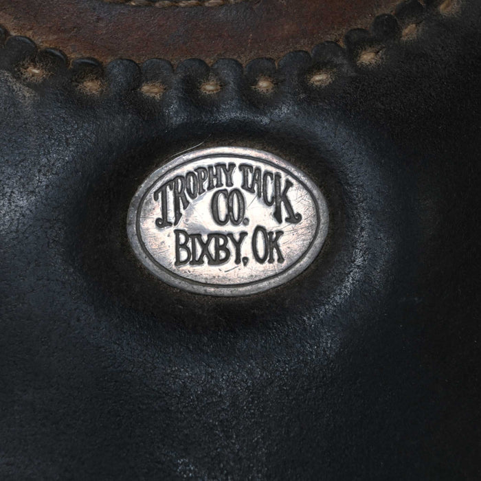 13.5" USED TROPHY TACK TEAM ROPING SADDLE