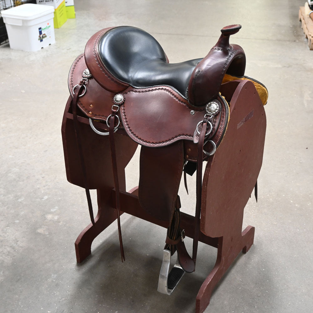 14.5" USED CASHEL TRAIL SADDLE