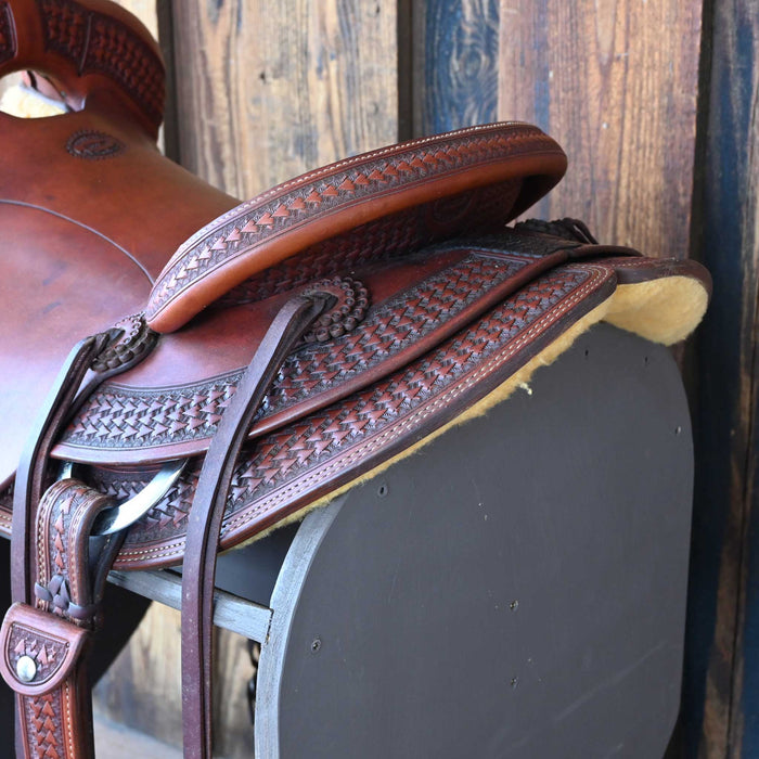 15.5" USED GENE BADER CUTTING SADDLE