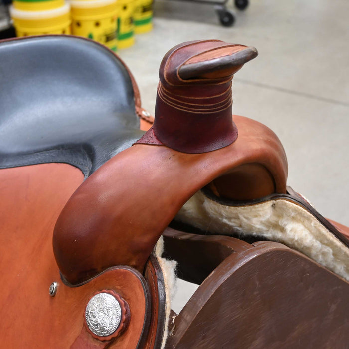 16" USED WHOA HORSE TEAM ROPING SADDLE