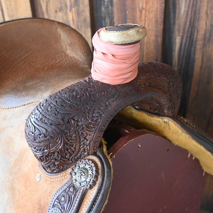 15.5" USED TOMAHAWK TEAM ROPING SADDLE Saddles - Used Tomahawk Saddlery