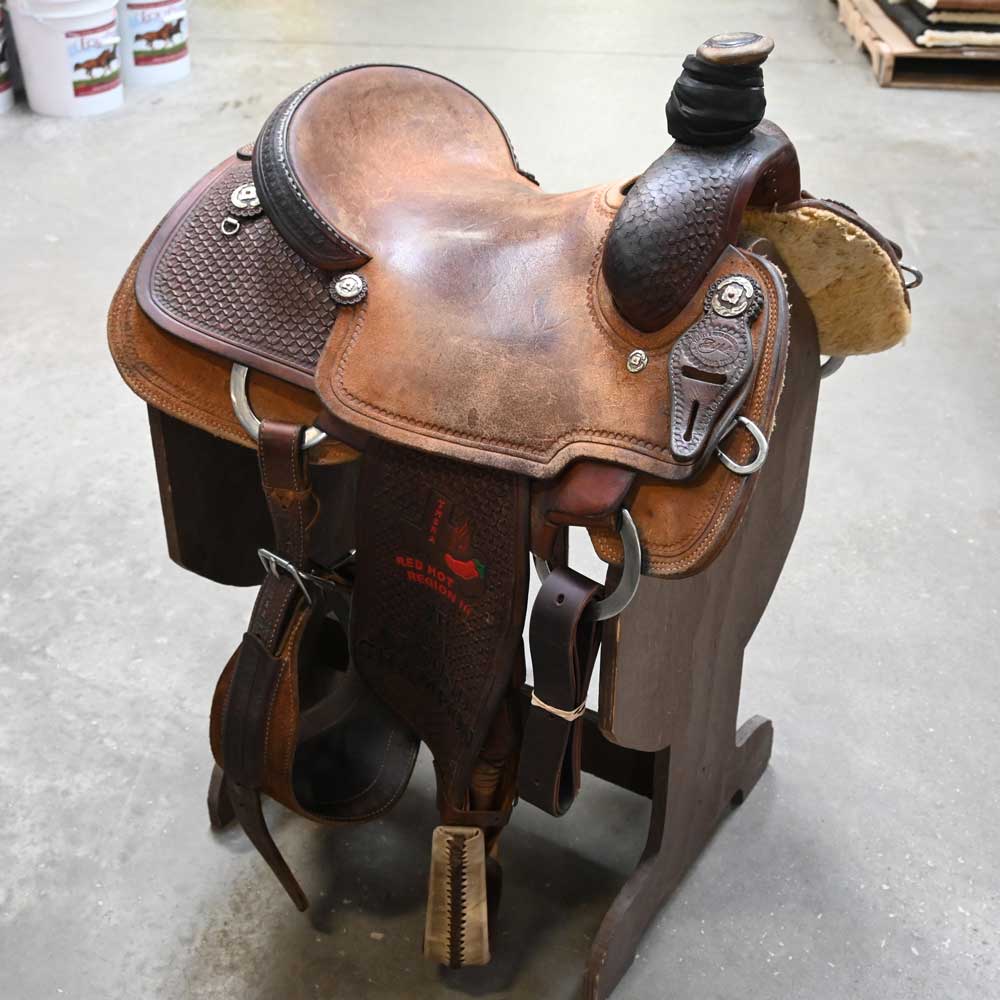 15" USED PATRICK SMITH ROPING SADDLE