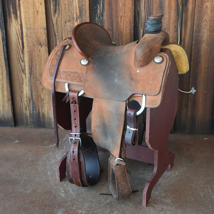 14.5" USED CACTUS RELENTLESS TEAM ROPING SADDLE Saddles - Used CACTUS SADDLERY