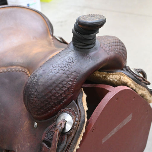 15.5" USED COWBOY TACK ROPING SADDLE Saddles - Used Cowboy Tack