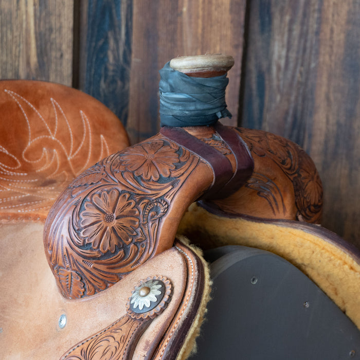 15.5" USED JEFF SMITH TEAM ROPING SADDLE