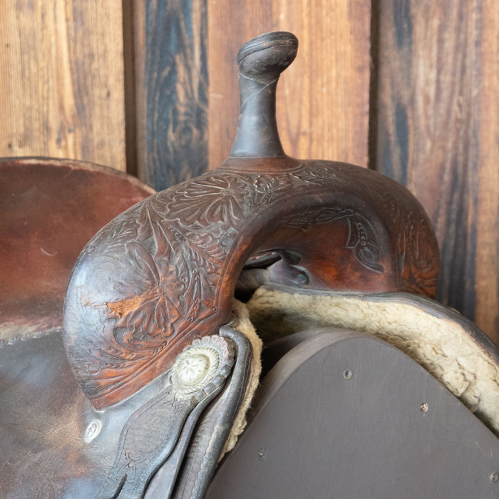 15.5" USED M.L LEDDY CUTTING SADDLE