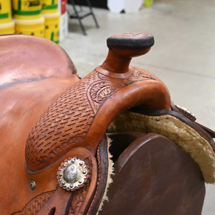 15" USED TWISTER STEER WRESTLING SADDLE