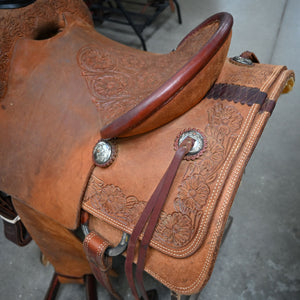 14.5" USED RELENTLESS ROPING SADDLE Saddles RELENTLESS   