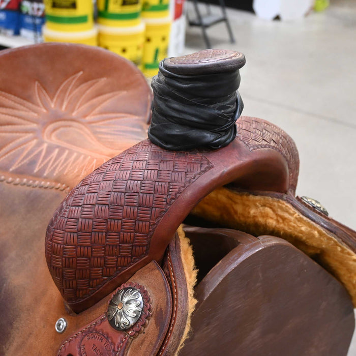 14.5" USED SOUTH TEXAS TACK TEAM ROPING SADDLE