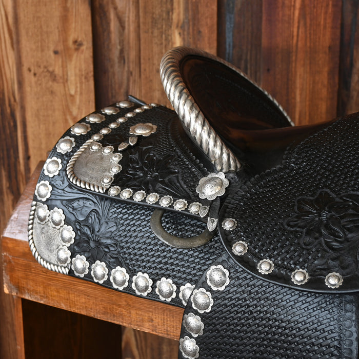 Antique C.C Parade Saddle Collectibles C.C Saddlery