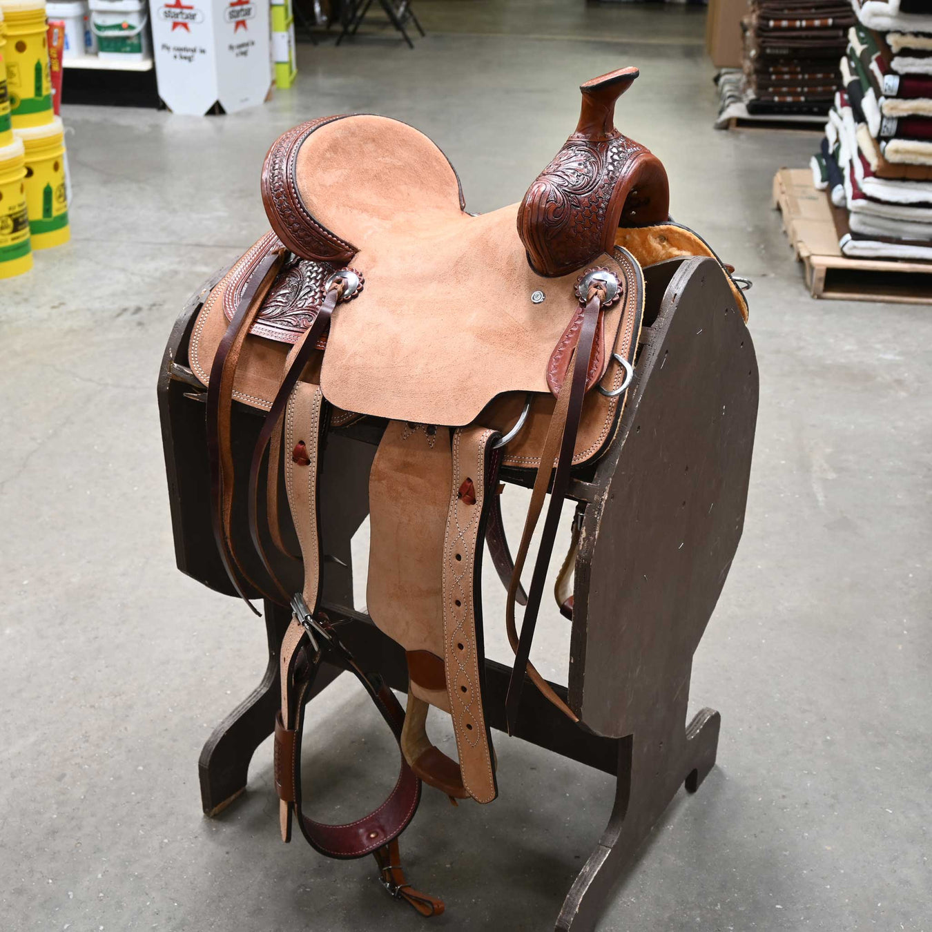COWBOY PRO YOUTH TEAM ROPING SADDLE Saddles - New Cowboy Pro