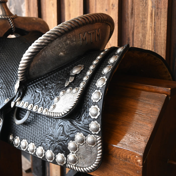Antique C.C Parade Saddle Collectibles C.C Saddlery