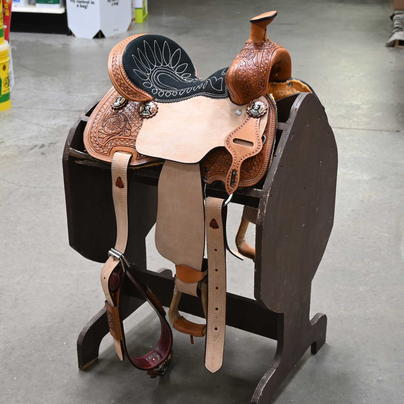 COWBOY PRO YOUTH TEAM ROPING SADDLE Saddles - New Cowboy Pro