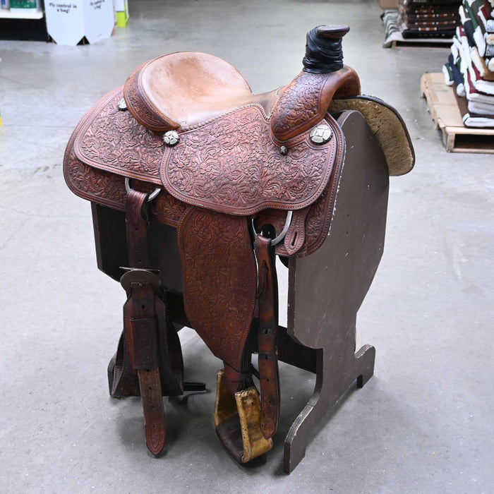 14.5"USED TROPHY TACK TEAM ROPING SADDLE