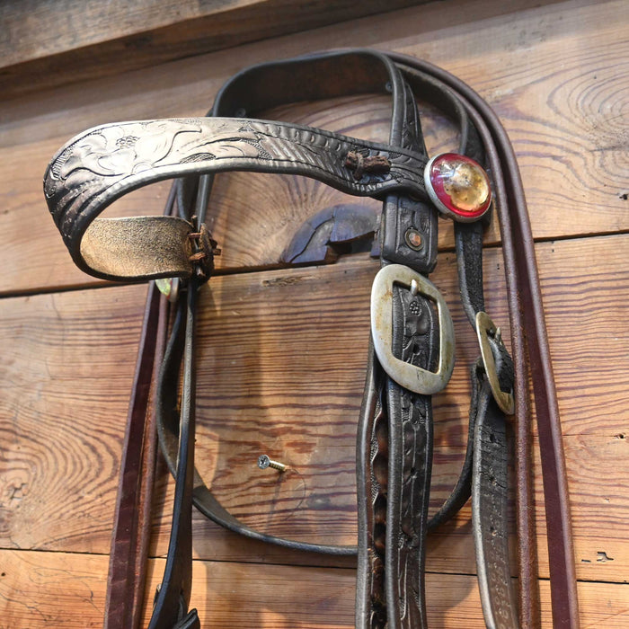 Vintage Fully Tooled with a Silver MountedCrockett Bit & Rossettes