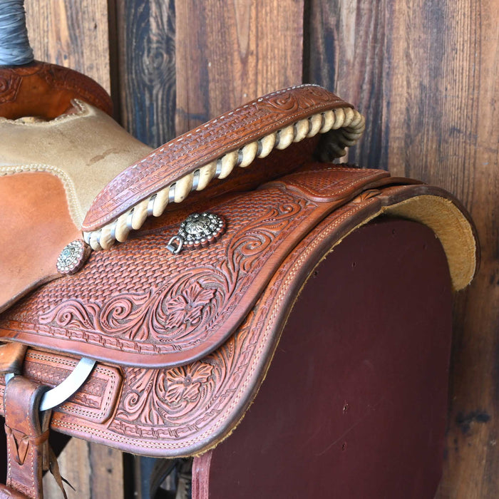 13.5" USED TESKEY'S TEAM ROPING SADDLE Saddles - Used Teskey's Saddlery