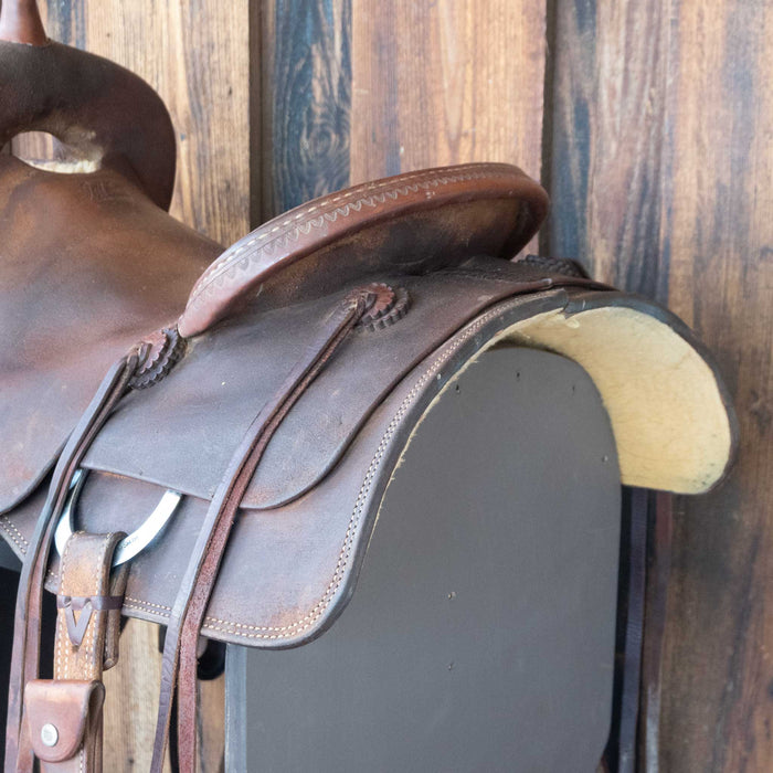 14" USED JEFF SMITH CUTTING SADDLE