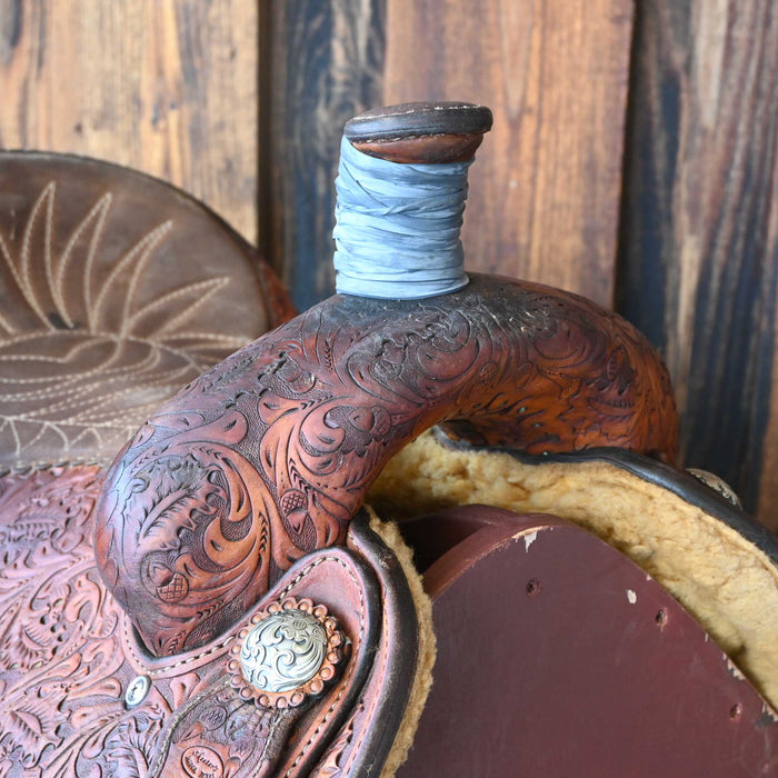 15.5" USED SKEETER'S TEAM ROPING SADDLE Saddles - Used Skeeter's